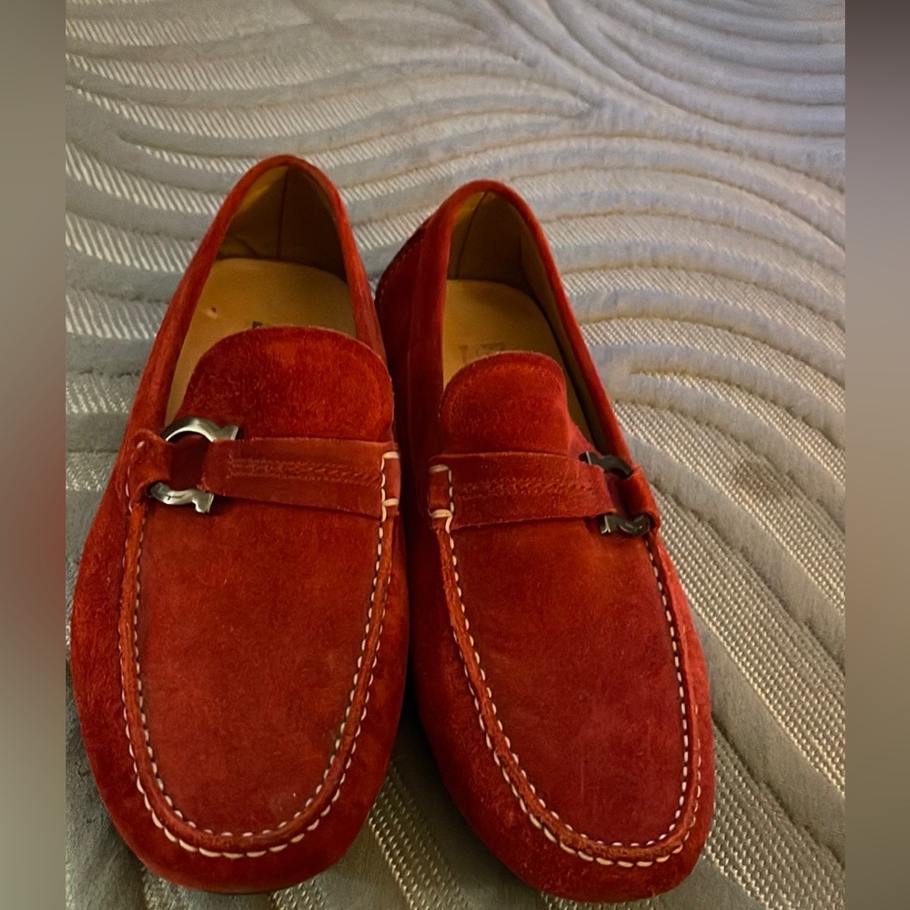 Salvatore Ferragamo Men’s suede rust color loafer never worn New out of box!